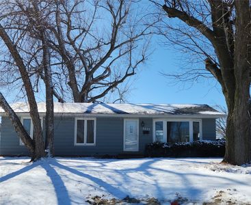 2223 Cherry Ln NE, Cedar Rapids, IA, 52402