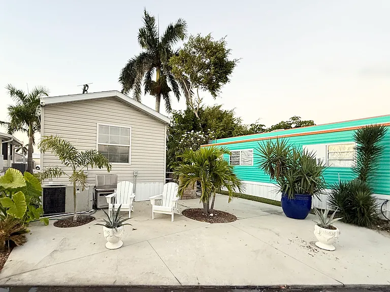 11611 Dawn Cowrie Dr #323 — Photo 7
