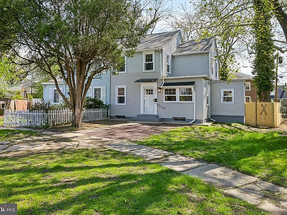 2nd image of 2872 Tuckahoe Rd