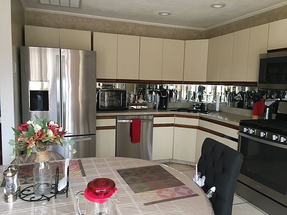 XL. EIK all new appliances