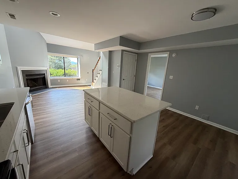 49 Creekside Cir — Photo 6