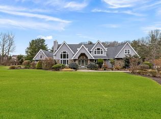 21 Buckingham Ct, Saint James, NY 11780
