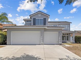 833 Big Spring Ct, Corona, CA 92878