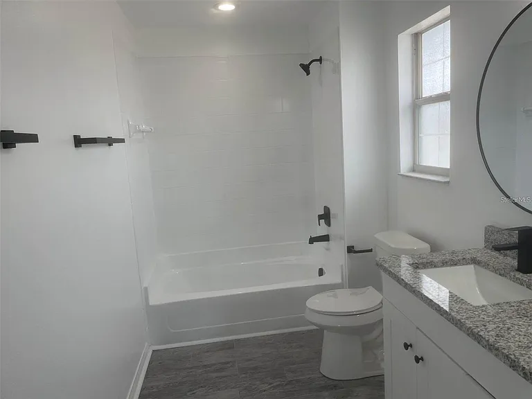 2421 Ashecroft Dr — Photo 23