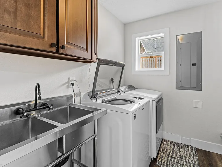 Laundry Room Cabinet