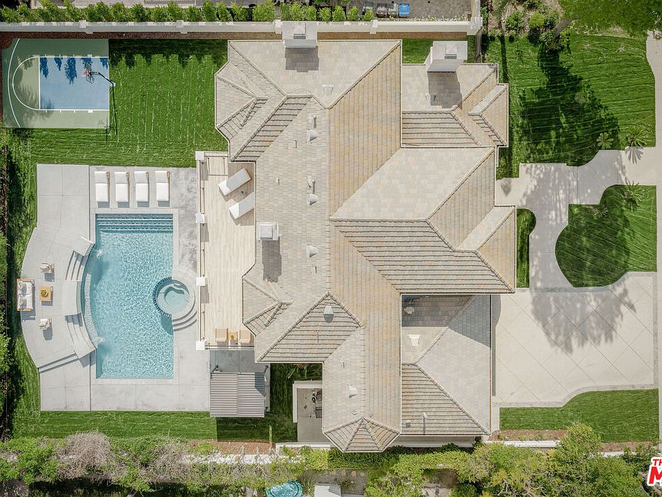 1st image of 25532 Gaylord Ct
