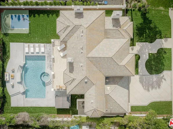 25532 Gaylord Ct, Calabasas, CA 91302