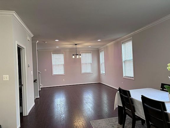 4th image of 22210 Cabin Branch Ave