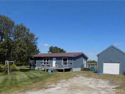 40182 W 379th St, Lane, KS, 66042