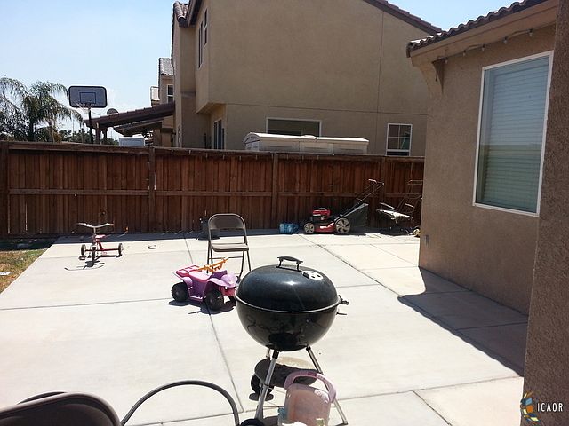 2nd image of 1244 W Wild Horse Dr