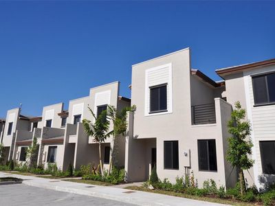 406 NE 208th Ter #406, Miami, FL, 33179