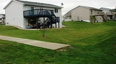 2nd image of 513 5th Ave NE