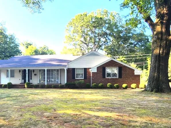 402 Whitehall Cres, Paris, TN 38242