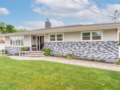 247 Arnold Avenue, West Babylon, NY, 11704
