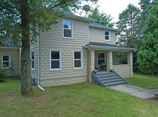 910 Main St, Maple Park, IL 60151