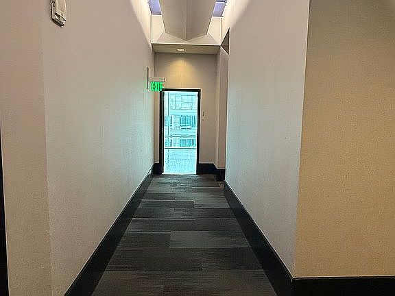 3rd image of 923 Peachtree St NE Unit 2035