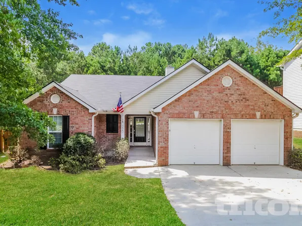 220 Arbor Creek Dr, Dallas, GA 30157