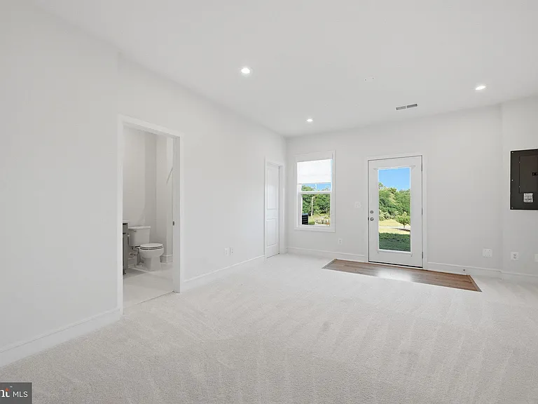 122 Checkerspot Way — Photo 9
