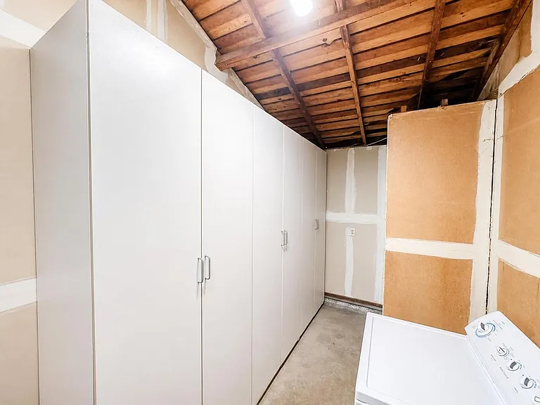 4549 Lippi Pkwy — Photo 32