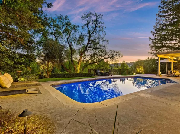 407 Bolero Dr, Danville, CA 94526