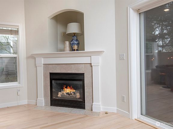 5th image of 12323 NE 92nd Street #6
