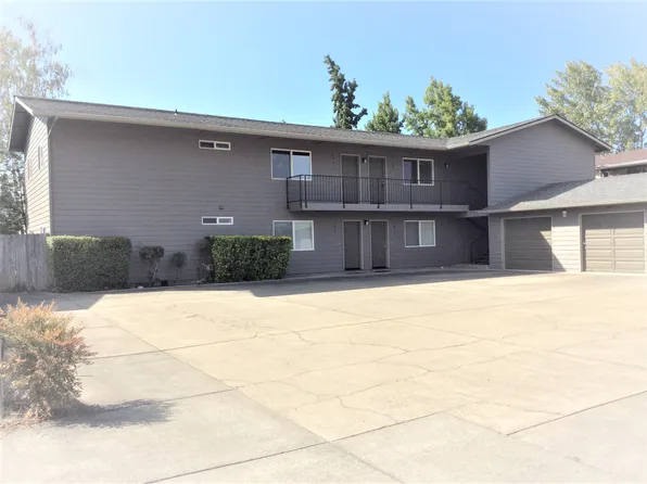 1851 Kellenbeck Ave, Grants Pass, OR 97527