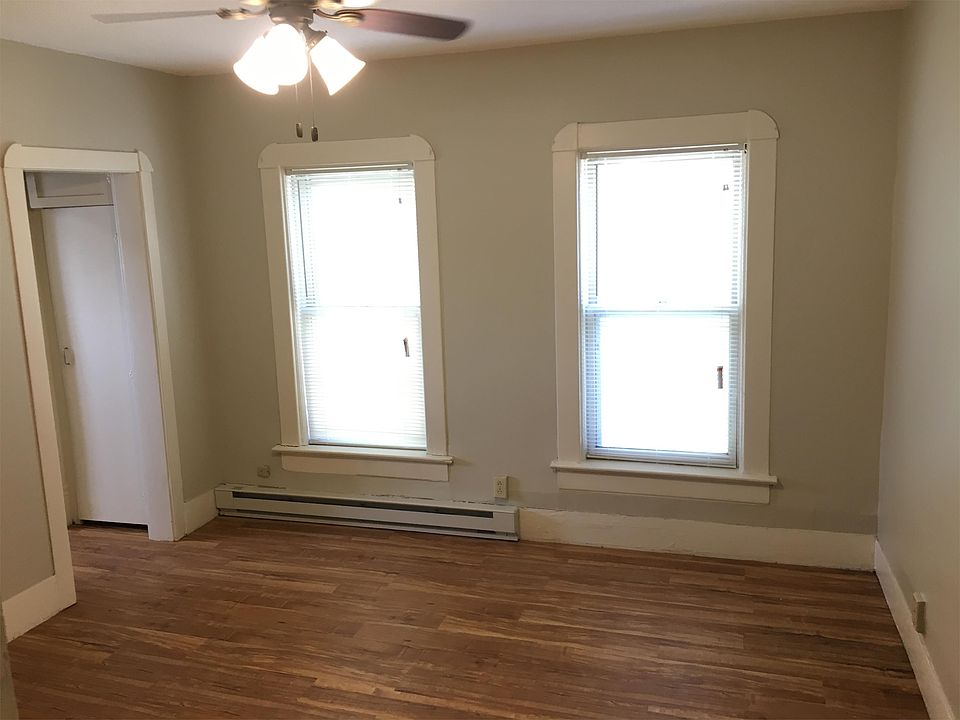 1st image of 618 10th Ave N APT 6