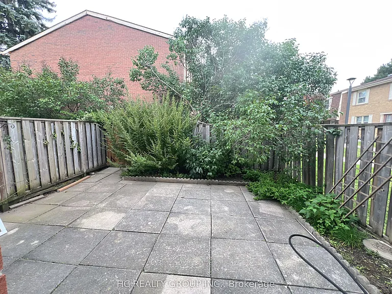 2061 Bridletowne Cir #44 — Photo 13