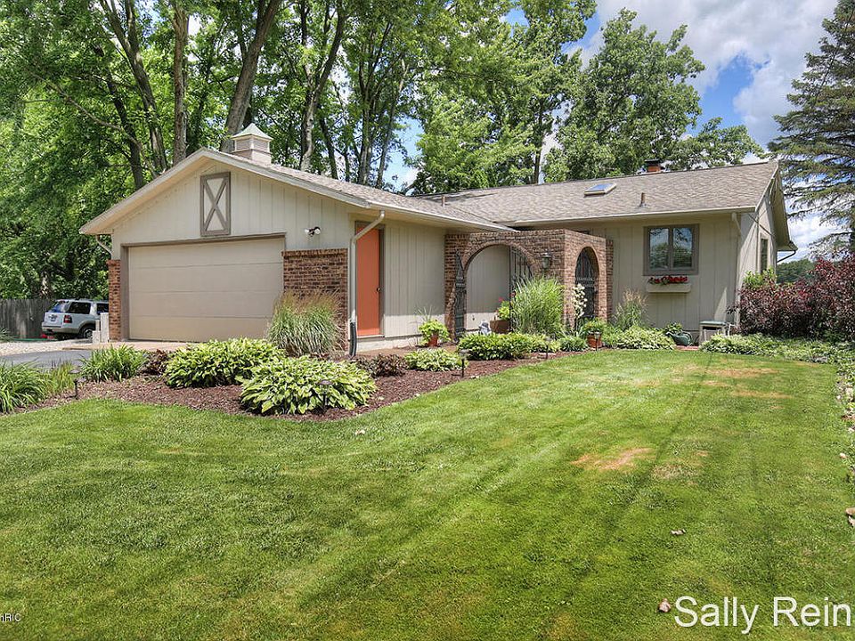 1st image of 8145 Cowan Lake Dr NE