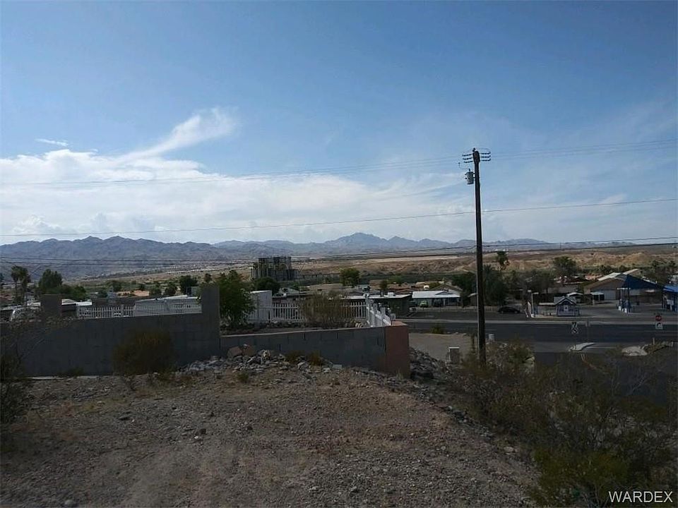 1st image of 1439 Summit Dr