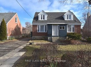 319 Senlac Rd #C07, Toronto, ON M2R 1R2