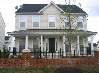 18001 Densworth Mews, Gainesville, VA