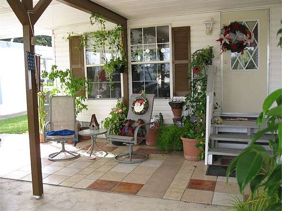 2nd image of 1506 Sago Palm Dr