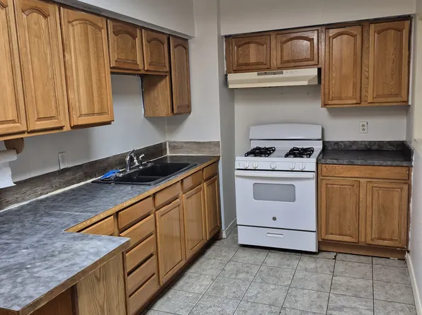 424 Admiral Trussler Blvd, Miami, OK 74354
