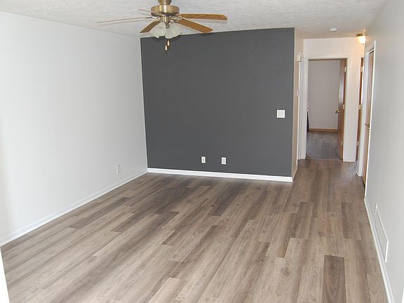 4th image of 1531 Kara Ln