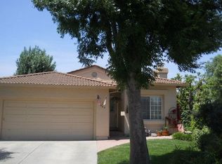 980 B St, Hollister, CA 95023