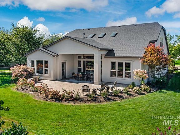 3rd image of 3765 W Dublin Dr