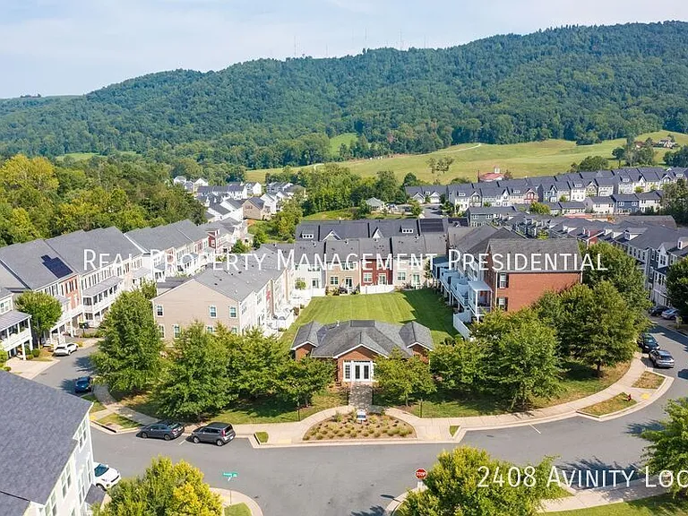 2408 Avinity Loop — Photo 34