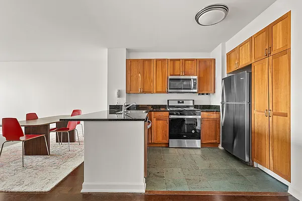 Rented by Compass | media 13