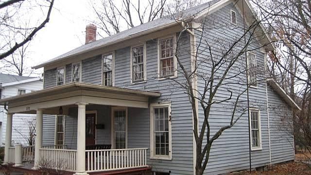 1st image of 332 E College St