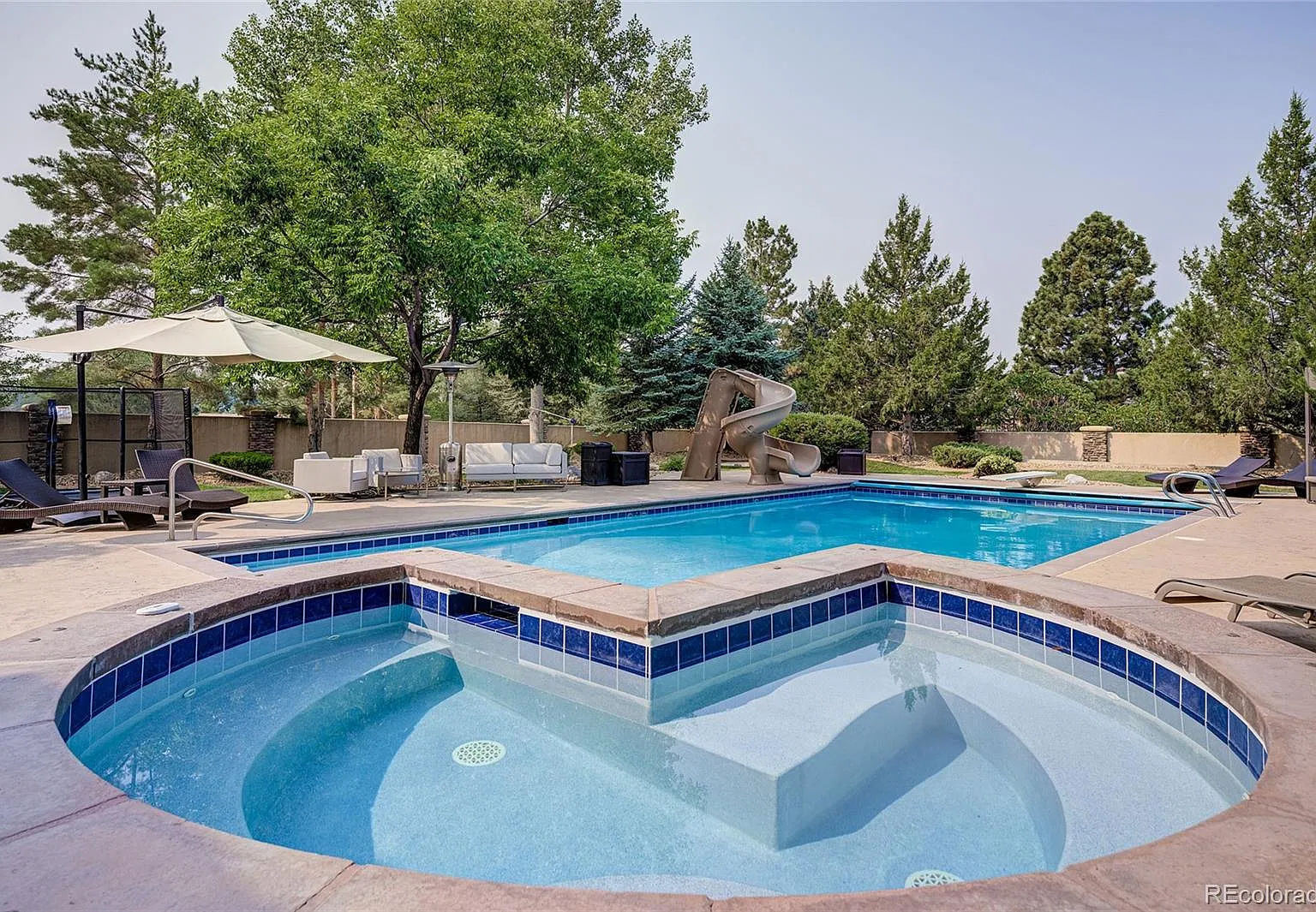 6 bed, 9.0 bath, 10216 sqft, $16,000 — Photo 2