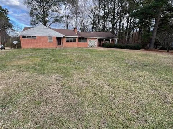 19610 Christanna Hwy, Lawrenceville, VA 23868