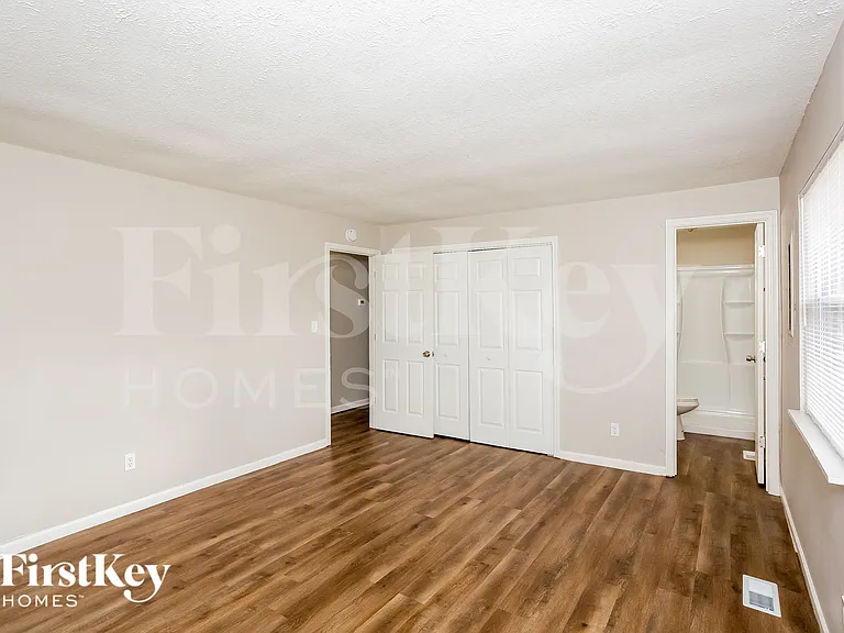 5893 Beau Jardin Dr — Photo 6