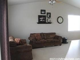 4th image of 182 W Aruba Dr