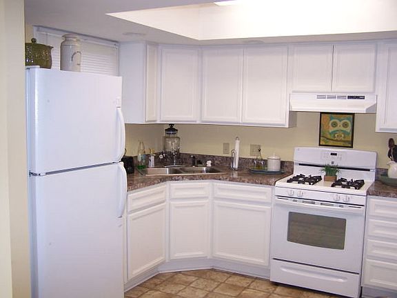 3rd image of 48 Hc 40
