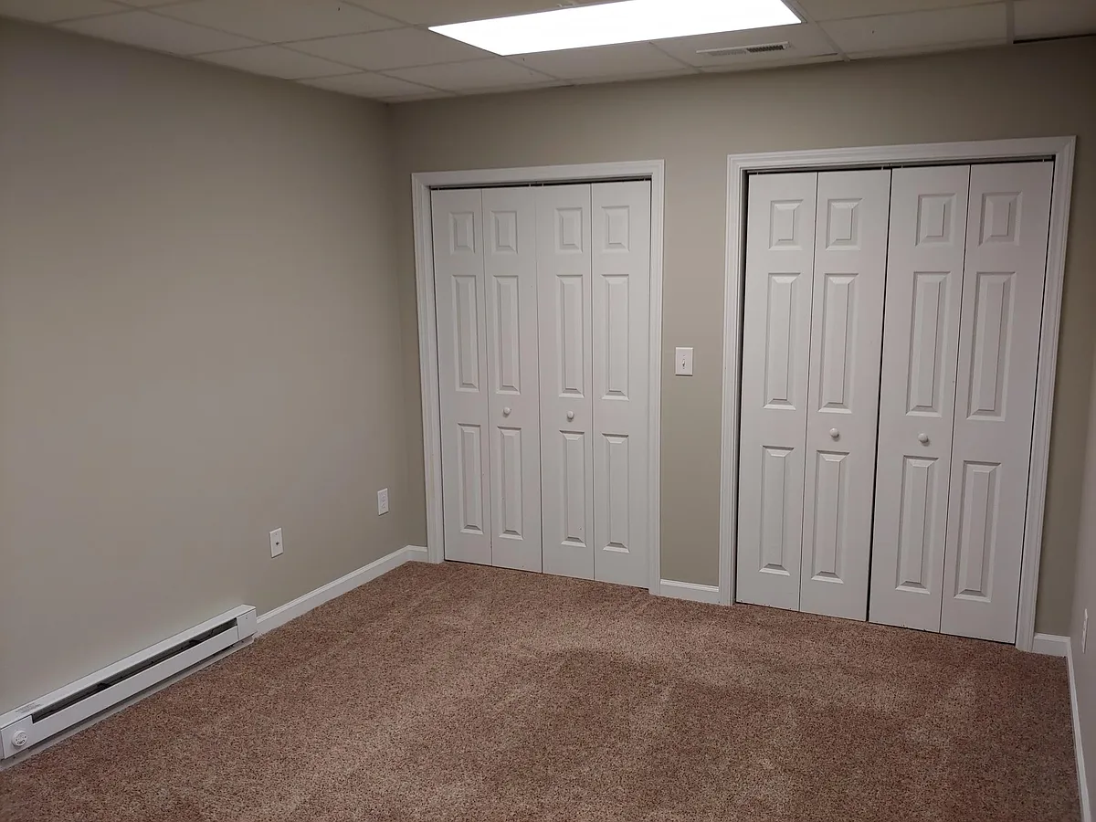 Building Photo - 445 Janet Ave #B
