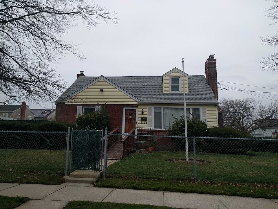 1st image of 1129 Pembroke St