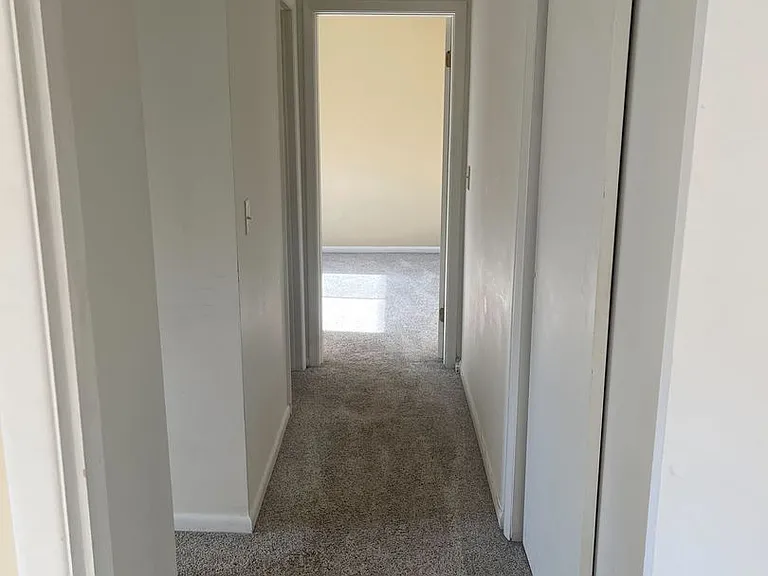 209 Ledgewood Cir #101 — Photo 20