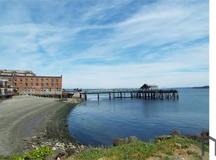 129 Taylor St, Port Townsend, WA 98368