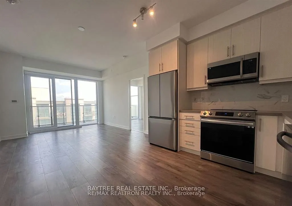 2 bed, $2,900 — Photo 1